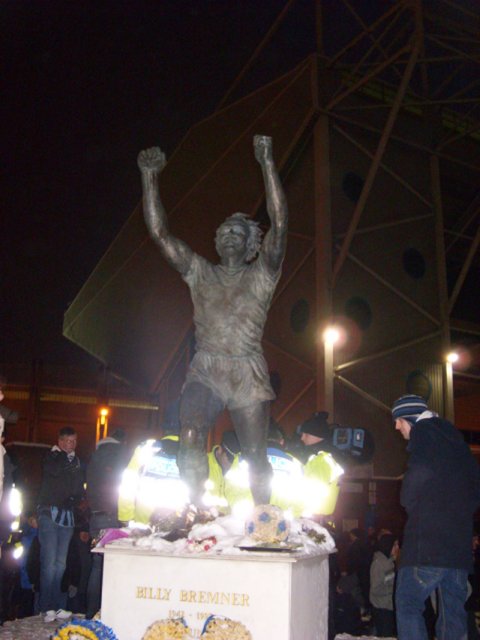 The Billy Bremner Statue